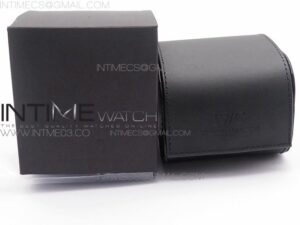 IWC BLACK TRAVEL BOX