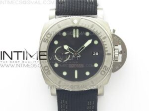 PAM984 MIKE HORN SUBMERSIBLE