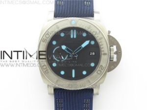 PAM985 MIKE HORN SUBMERSIBLE