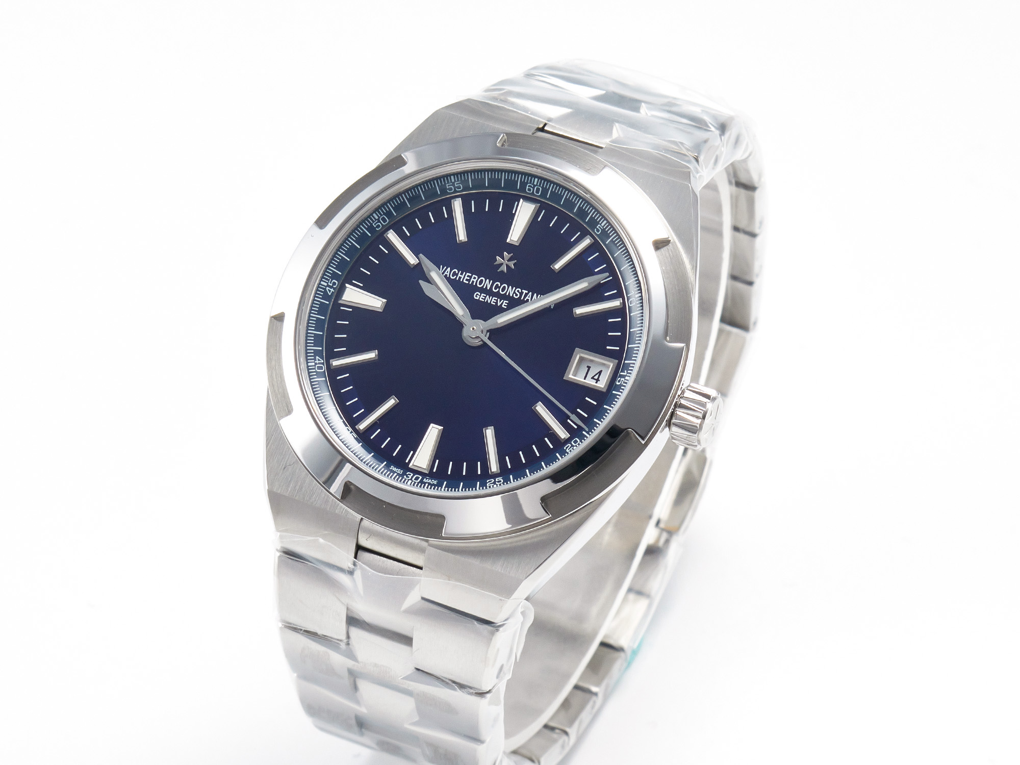 Overseas 4500V SS ZF 1:1 Best Edition Blue Dial on SS Bracelet A5100 - Image 4