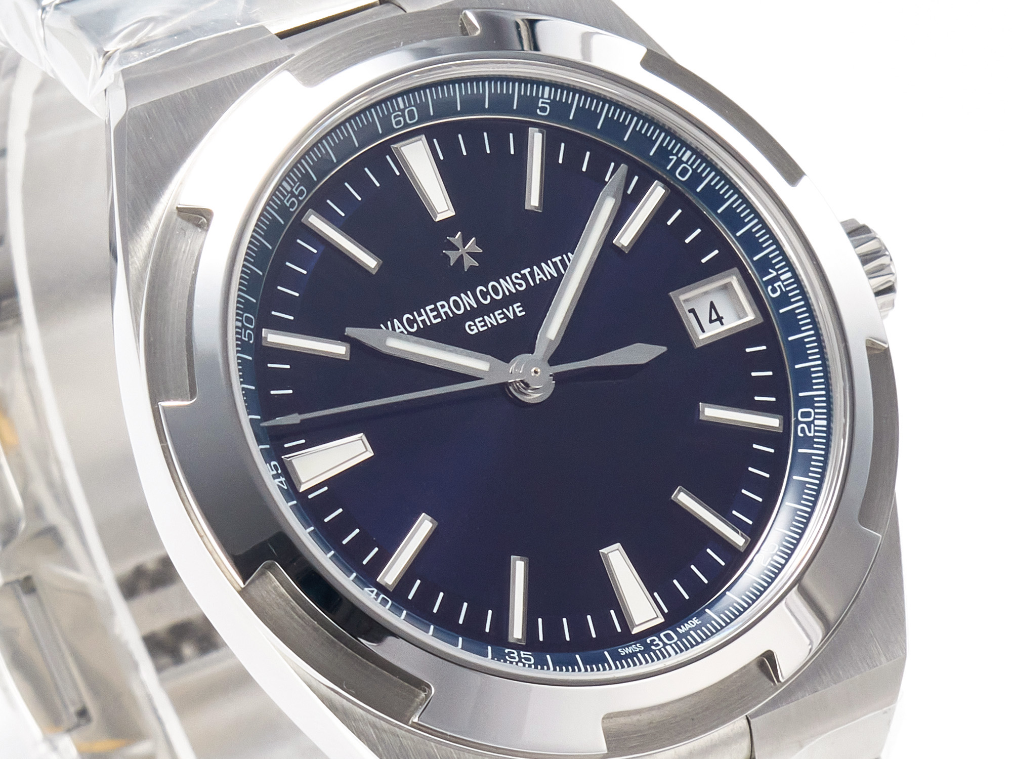 Overseas 4500V SS ZF 1:1 Best Edition Blue Dial on SS Bracelet A5100 - Image 7