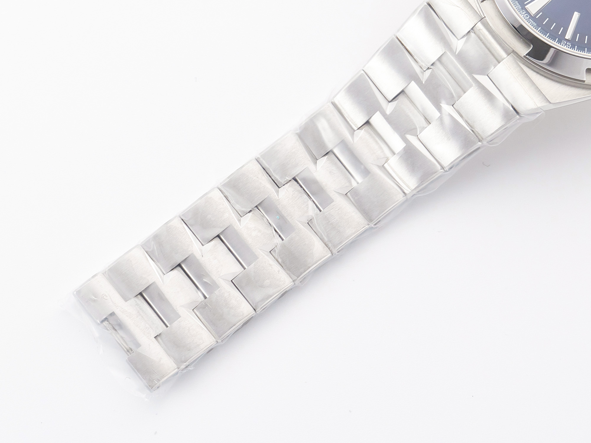 Overseas 4500V SS ZF 1:1 Best Edition Blue Dial on SS Bracelet A5100 - Image 17