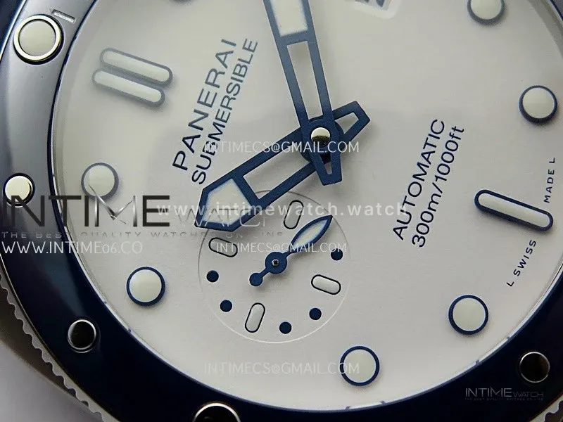 PAM1696 44mm Submersible VSF 1:1 Best Edition White Dial On Blue Rubber Strap P.900 Super Clone