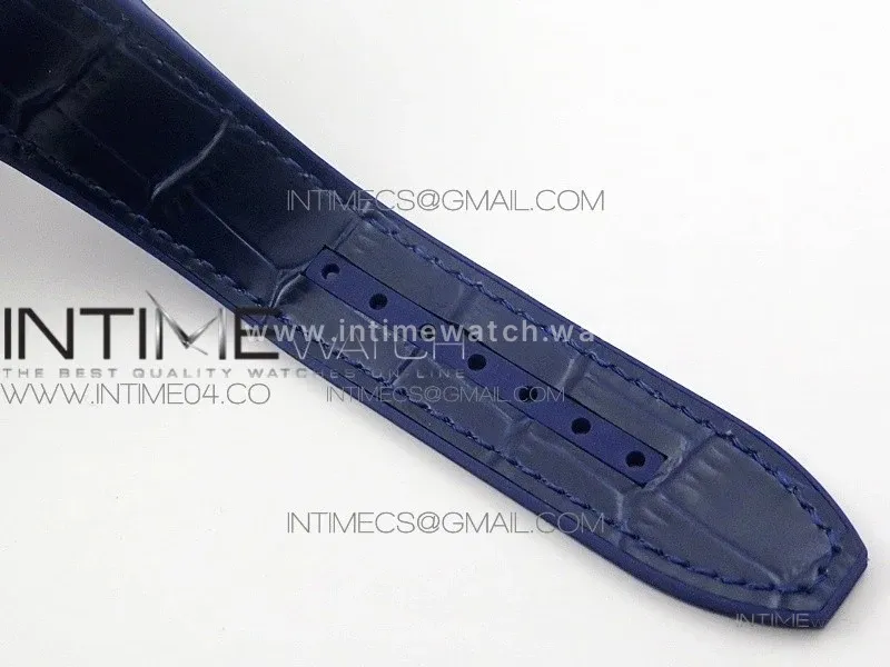 Vanguard V45 RG Full Diamonds Blue Textured Numbers Markers on Blue Gummy Strap A2813