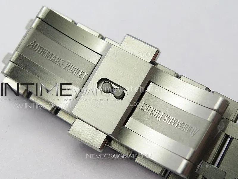 Royal Oak 41mm 15400 SS ZF 1:1 Best Edition Silver Textured Dial on SS Bracelet SA3120 Super Clone