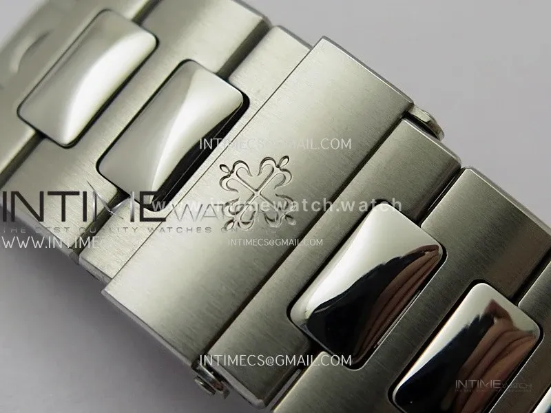 Nautilus 5711/1A-011 PPF 1:1 Best Edition White Textured Dial on SS Bracelet Super Clone 26-330 V5