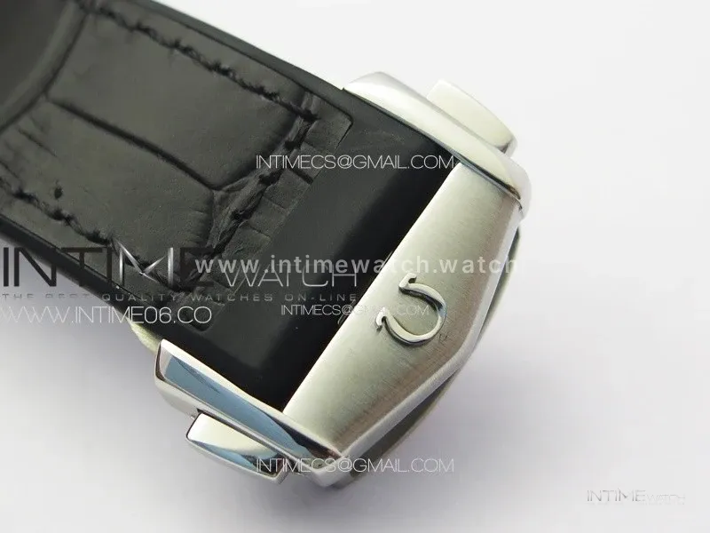 Constellation 41mm RG/Black Ceramic Bezel VSF 1:1 Best Edition Silver Dial on Black Gummy Strap A8900