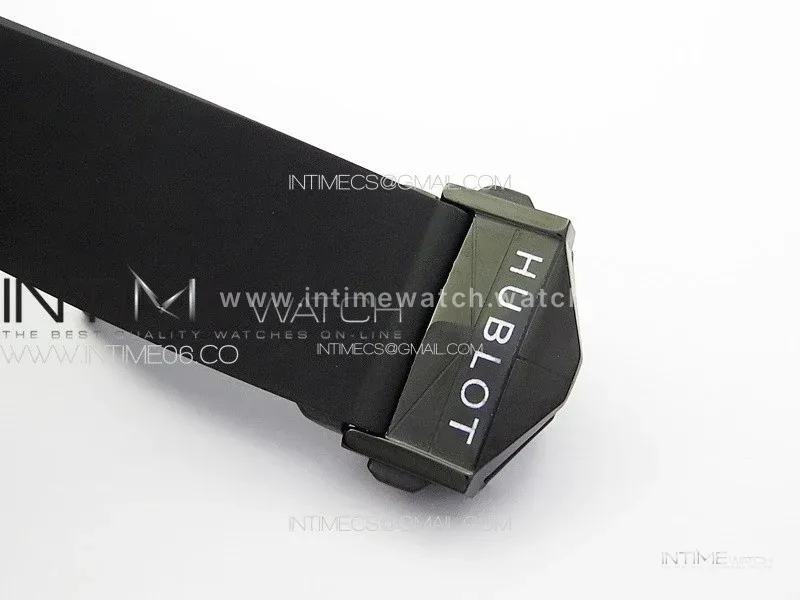 Big Bang Sang Bleu II Black Ceramic BBF Best Edition on Black Rubber Strap A1240