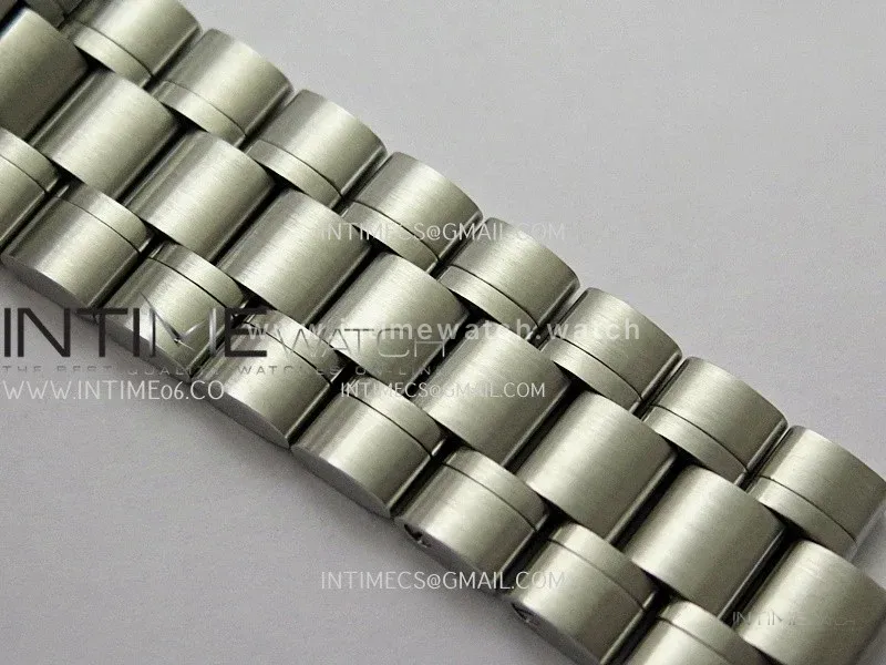 Speedmaster Professional SS N1F Best Edition Silver Dial On SS Bracelet Asian 3861
