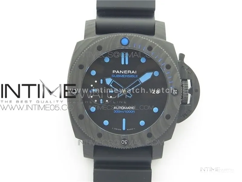 PAM960 Luminor Submersible Carbotech