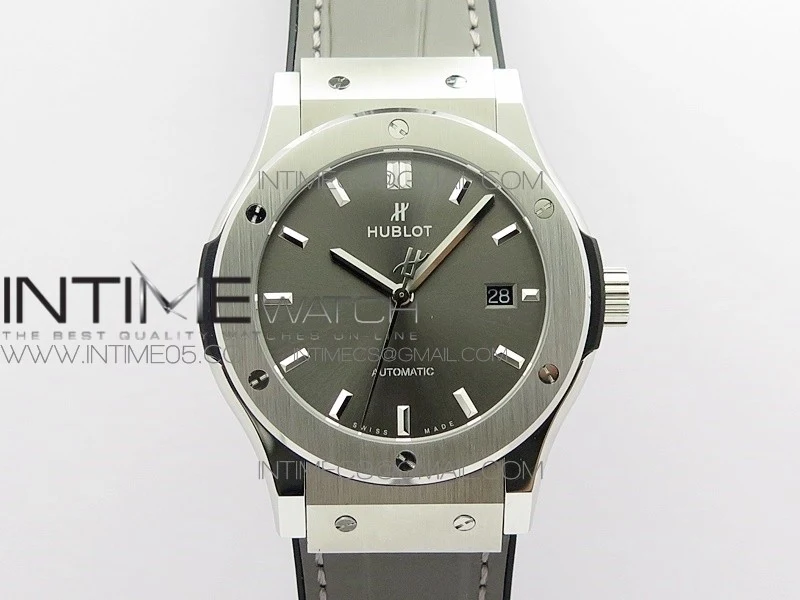 Classic Fusion 42mm SS B50F Gray Dial On Black Gummy Strap A2892