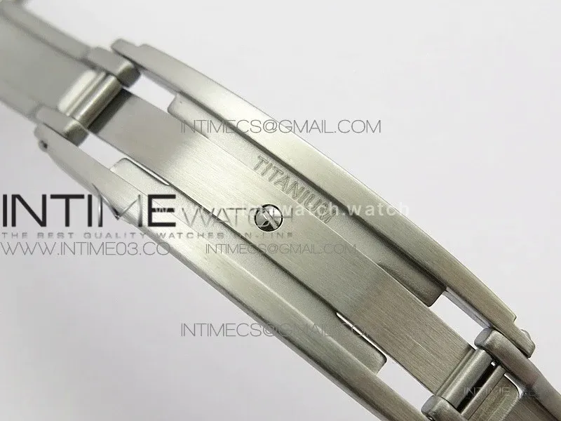 RM011 Carbon Case (Blue markers) Chronograph KVF 1:1 Best Edition White Ceramic Bezel Skeleton Dial on White Rubber Strap A7750