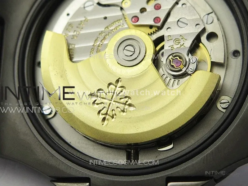 Nautilus 5711 DIW Carbon DIWF 1:1 Best Edition Black Textured Dial on Carbon/PVD Bracelet 324CS