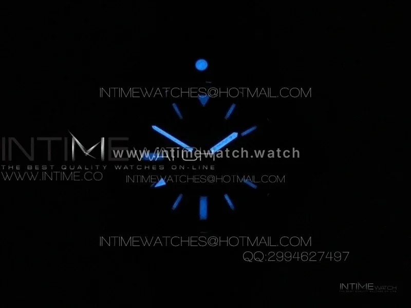 Avenger GMT DLC Black Stick Marker Textured Dial Red Inner Bezel on Leather strap A2836