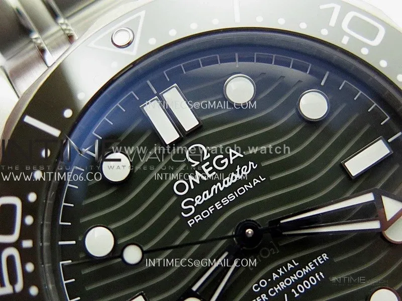 Seamaster Diver 300M Green Ceramic Bezel (Free Sprung) ORF 1:1 Green Dial On SS Bracelet Asian Super Clone 8800