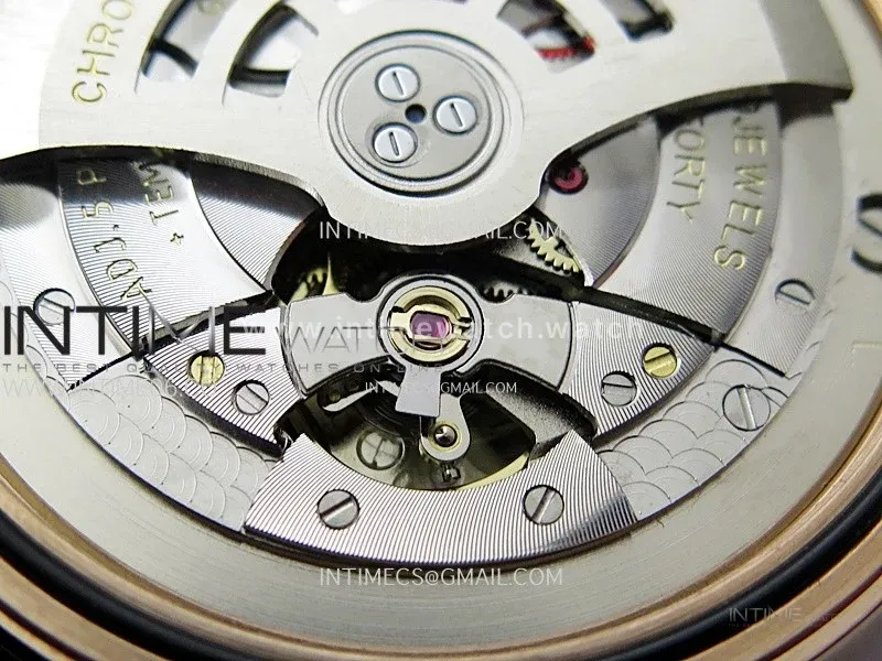 Sky-Dweller 336235 RG Noob 1:1 Best Edition White Dial on Black Rubber Strap Asian 23J to 9001