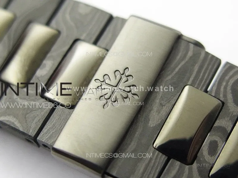 Nautilus 5711 DIW Carbon DIWF 1:1 Best Edition Black Textured Dial on Carbon/PVD Bracelet 324CS