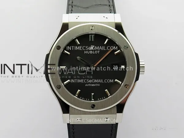 Classic Fusion 42mm Titanium JJZF 1:1 V2 Best Edition Black Dial On Black Gummy Strap