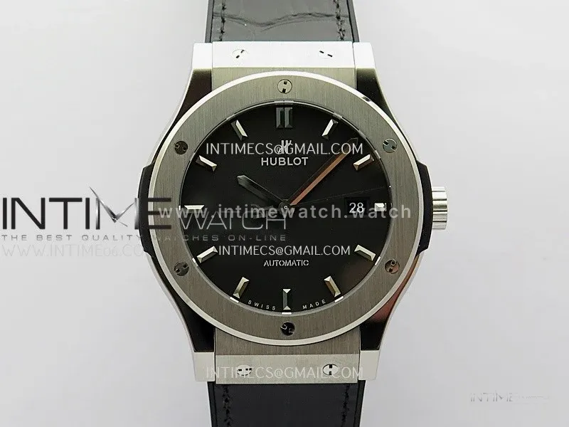 Classic Fusion 42mm Titanium JJZF 1:1 V2 Best Edition Black Dial On Black Gummy Strap