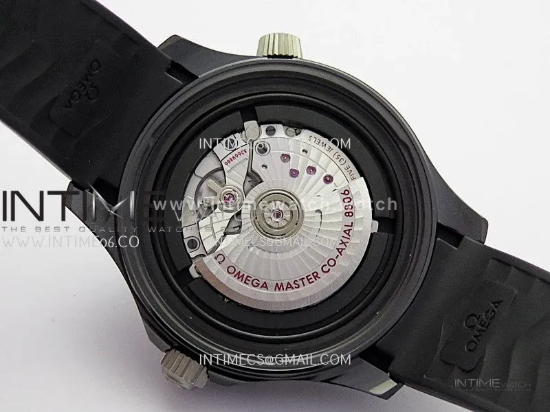 Seamaster Diver 300M Black Ceramic/SS VSF 1:1 Best Edition Black Dial On Black Rubber Strap Super Clone Asian 8806