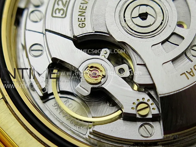 Day Date 228238 40mm 904L YG 1:1 ONE Factory Best Edition Silver Dial Roman Markers on President Bracelet SA3255 (Gain Weight)