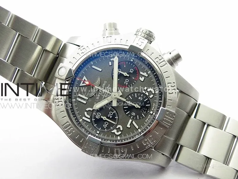 Avenger Chrono SS 369 Subdial B50 Gray Dial on SS Bracelet A7750