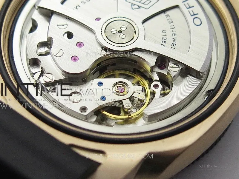 PAM1070 Submersible QuarantaQuattro Goldtech™ OroCarbo 44mm