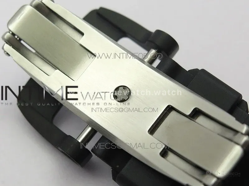 RM011 Carbon Case Carbon Bezel Chronograph KVF 1:1 Best Edition Skeleton Dial(Red Inner Bezel) on Black Rubber Strap A7750