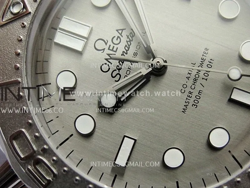 Seamaster 300M Diver 42mm SS ORF Best Edition Gray Dial On SS Mesh Bracelet Super Clone 8806 (Free Rubber Strap)