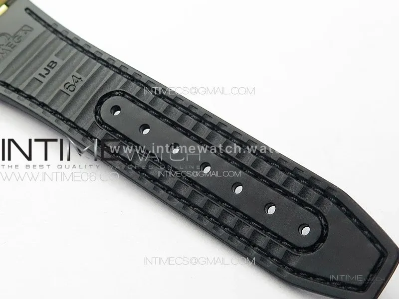 Constellation 41mm YG/Black Ceramic Bezel VSF 1:1 Best Edition Black Dial on Black Gummy Strap A8900