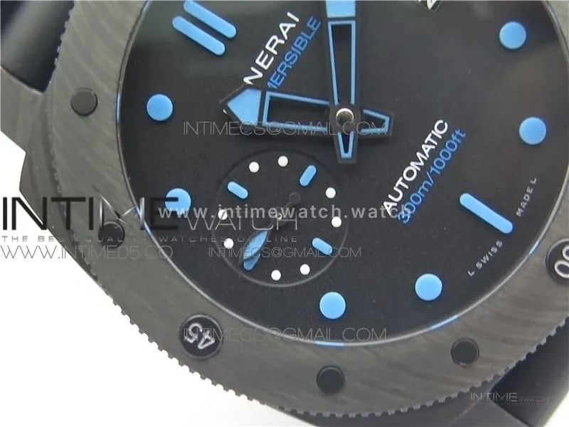 PAM960 Luminor Submersible Carbotech