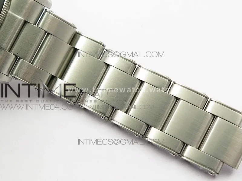 Black Bay Fifty-Eight ZF Ref. M79030N-0001