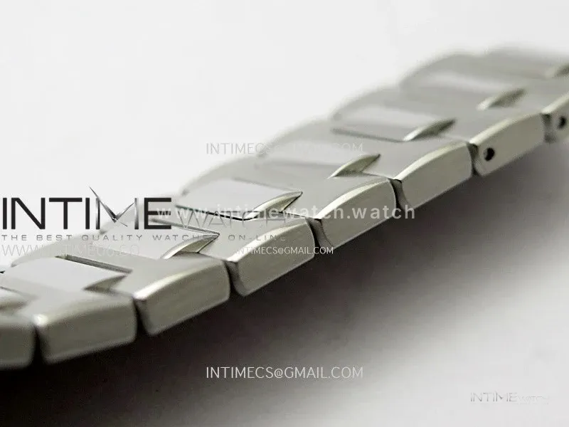 Nautilus 7118 New Version Ladies Diamonds Bezel PPF 1:1 Best Edition White Dial on SS Bracelet A324 Super Clone