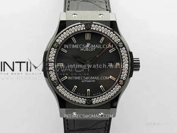Classic Fusion 42mm Ceramic/Diamonds JJZF 1:1 Best Edition Black Dial On Black Gummy Strap