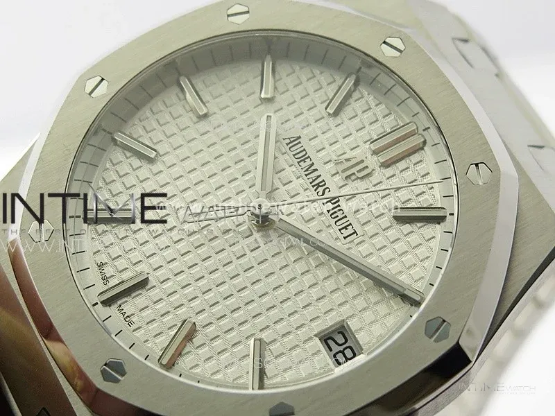 Royal Oak 41mm 15500 SS ZF 1:1 Best Edition White Textured Dial on SS Bracelet A4302 Super Clone V3