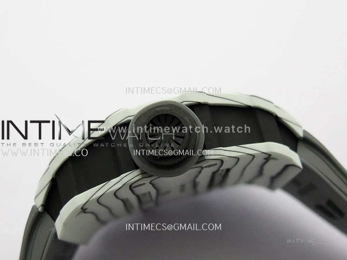 RM035-01 White Carbon GTF Best Edition Skeleton Dial On Gray Rubber Strap Super Clone RMUL2 (Free Sprung)