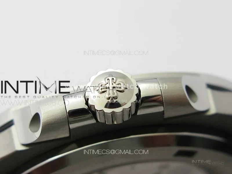 Nautilus Jumbo 5711 Super Replication PPF 1:1 Best Edition White Textured Dial on Black Rubber Strap PPF324