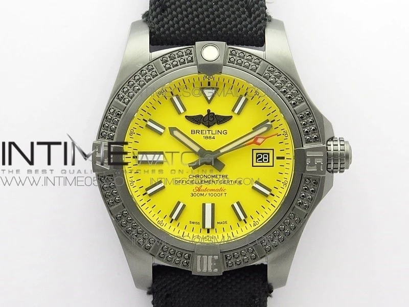 AVENGER Boutique Edition V17310 Dia Bezel Ti DLC 1:1 Best Edition Yellow Dial on Nylon Strap A2824