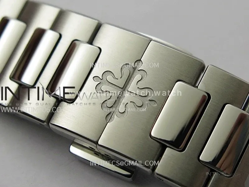 Nautilus 7118 New Version Ladies PPF 1:1 Best Edition Blue Dial on SS Bracelet A324 Super Clone