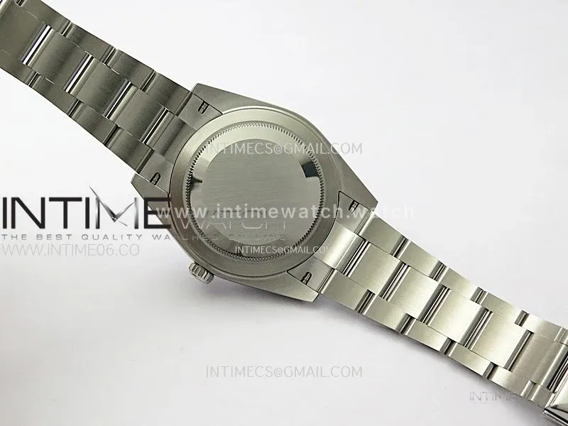 Datejust 41 126334 Bright Black Dial Stick Markers on Oyster Bracelet