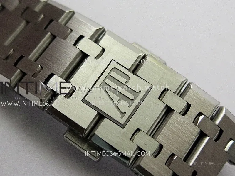 Royal Oak Chrono 26240 SS V2 ZF 1:1 Best Edition Silver Dial On SS Bracelet SA4401 Super Clone (Free Sprung)