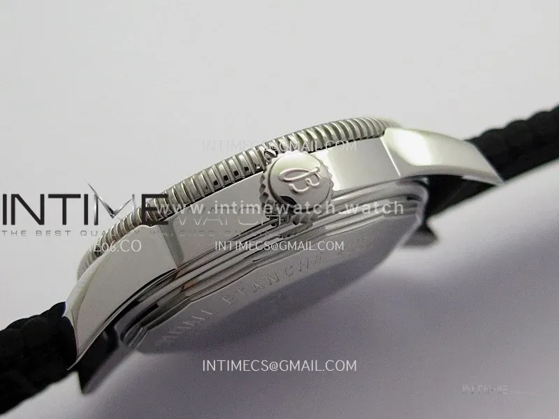 SuperOcean 42mm AB2010 SS GF 1:1 Best Edition Black Dial Black Ceramic Bezel On Black Rubber strap A2824