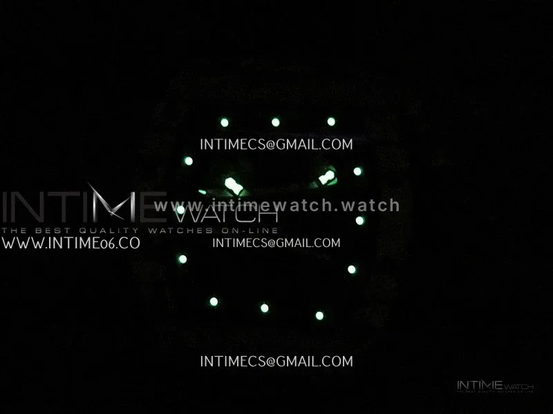 RM 61-01 Yohan Blake White NTPT ZF 1:1 Best Edition on Black Rubber Strap RMUL2 Super Clone