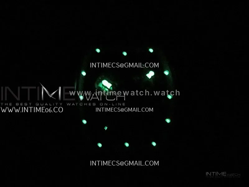 RM055 White Inner Bezel White Crown NTPT ZF 1:1 Best Edition On White Rubber Strap RMUL2 Super Clone V2