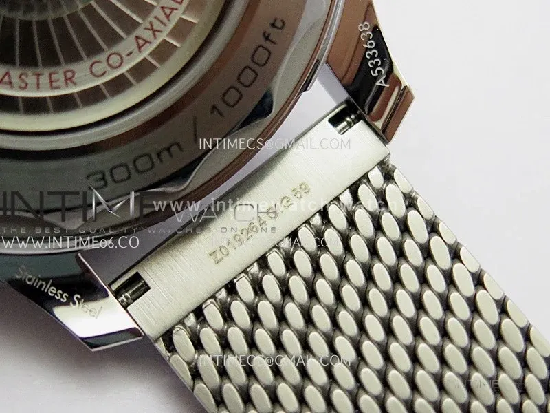 Seamaster 300M Diver 42mm SS ORF Best Edition Gray Dial On SS Mesh Bracelet Super Clone 8806 (Free Rubber Strap)