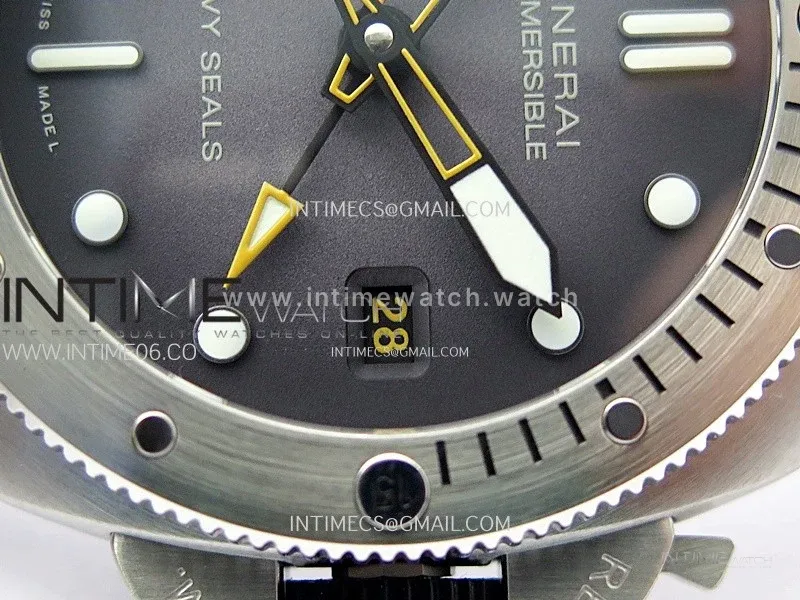 PAM1323 Y GMT VSF 1:1 Best Edition Dark Gray Dial on Black Rubber Strap P9011