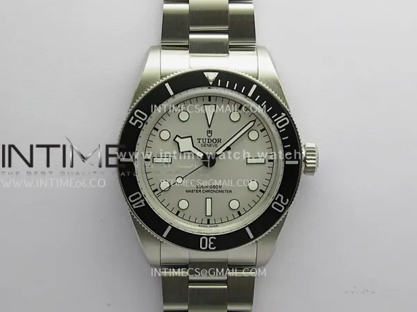 Heritage Black Bay M7943 43mm SS ZF 1:1 Best Edition Silver Dial On SS Bracelet A2824