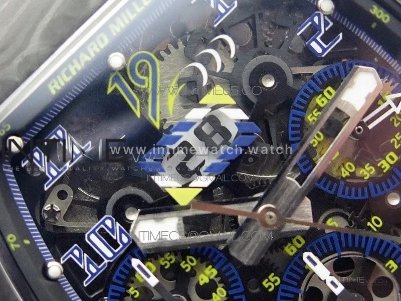 RM011 Titanium Case Carbon Bezel Chronograph KVF 1:1 Best Edition Skeleton Dial Blue Crown on Black Rubber Strap A7750