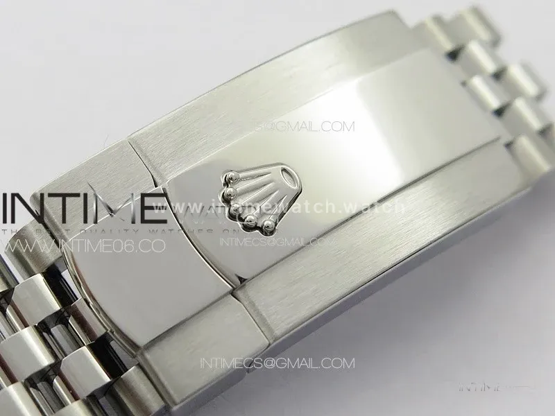 Datejust 41 126334 Grey Dial Stick Markers in White Gold