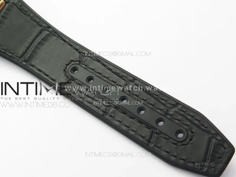 Constellation 41mm RG/Black Ceramic Bezel VSF 1:1 Best Edition Silver Dial on Black Gummy Strap A8900